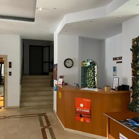 Bocaj Rental Appart hôtel *